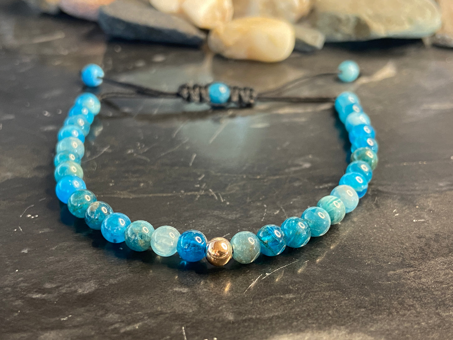 Apatit Edelstein Armband mit echter Gold Perle