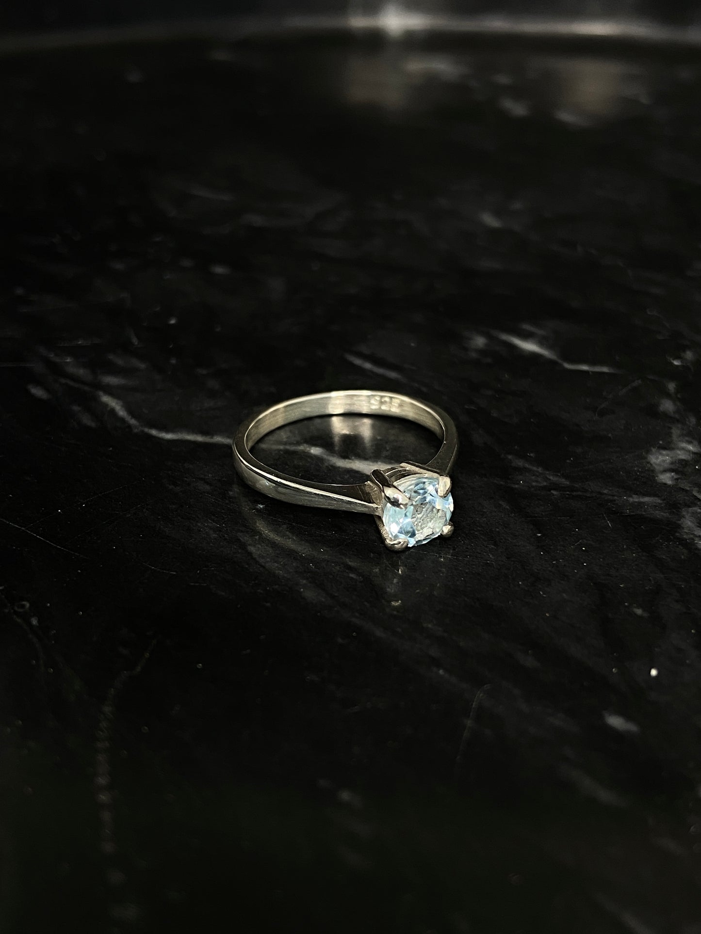Silberring Sky Blue Topas