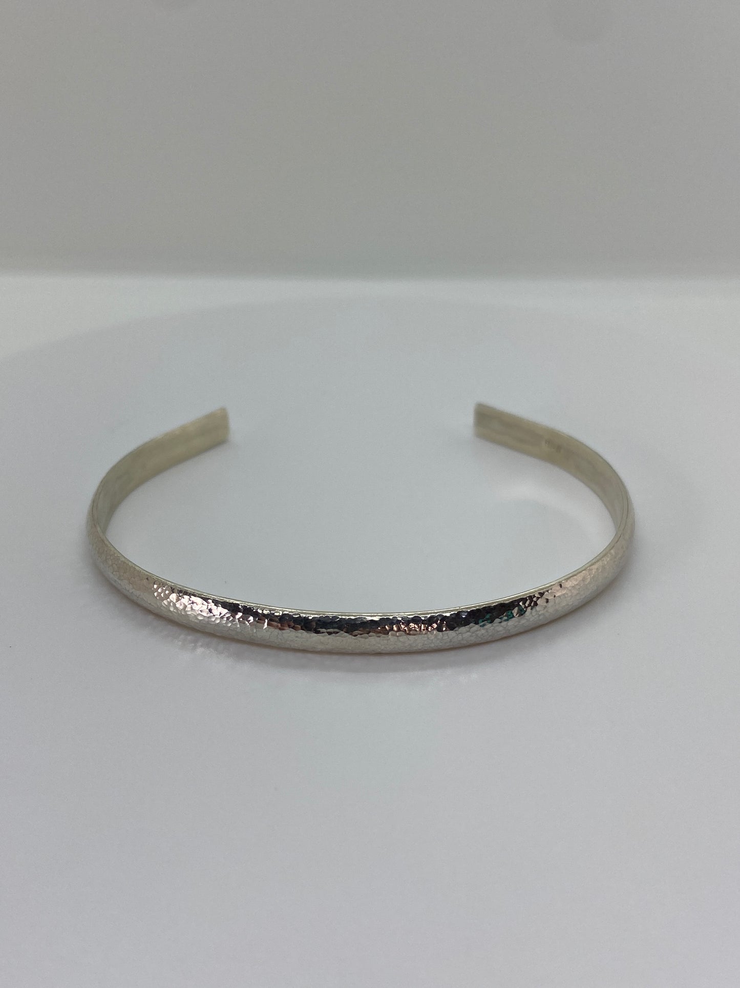 Armreif Silber 5,2mm Gehämmert