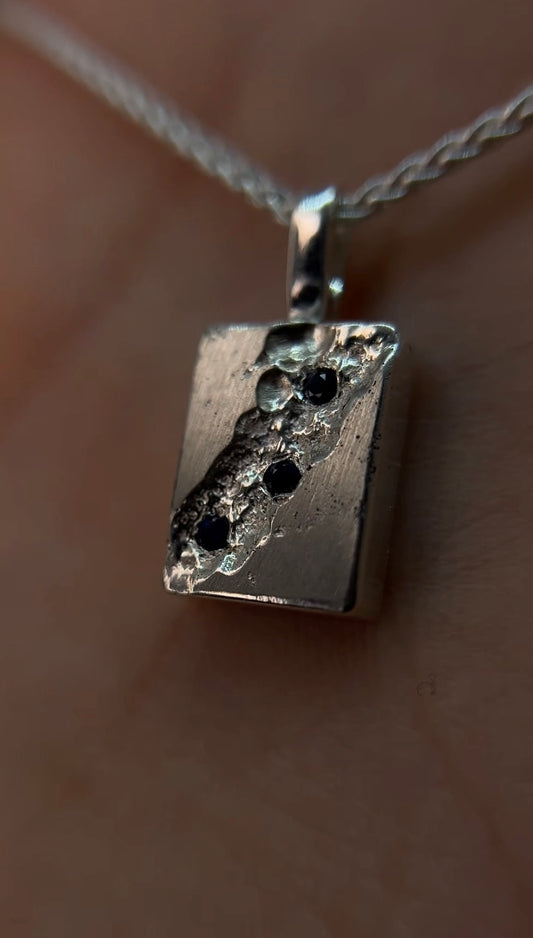 Voidlight Pendant